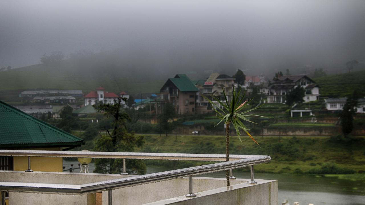 Lake View Hotel & Bungalow Нувара-Элия Экстерьер фото